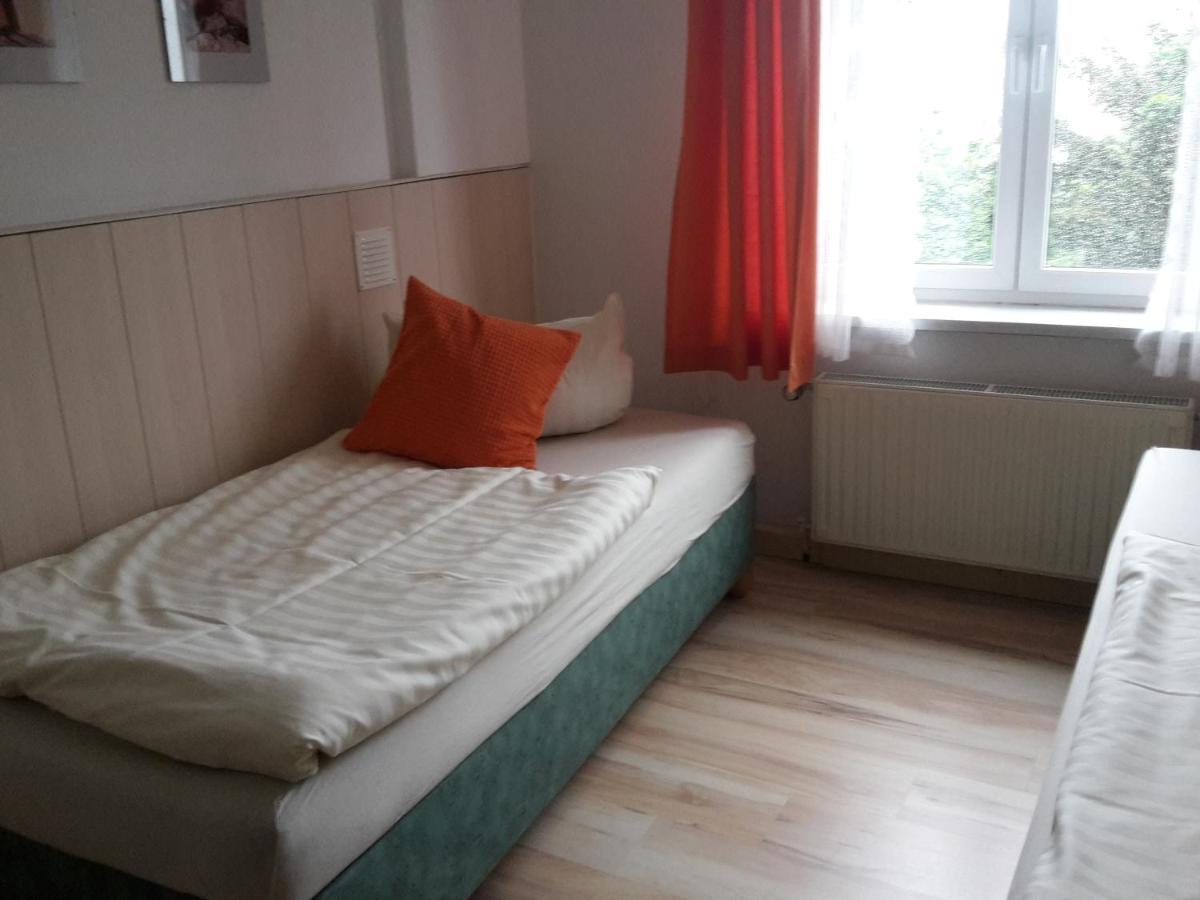 Ferienwohnung Dresden West Ngoại thất bức ảnh